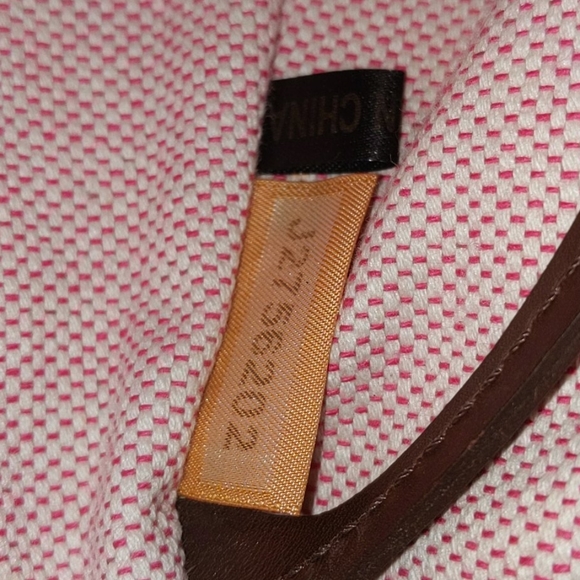 Dooney and Bourke - Picture 5 of 8